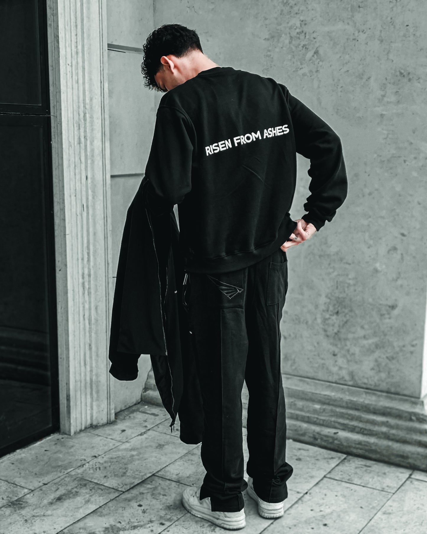 AUTHENTICUM SWEATPANTS