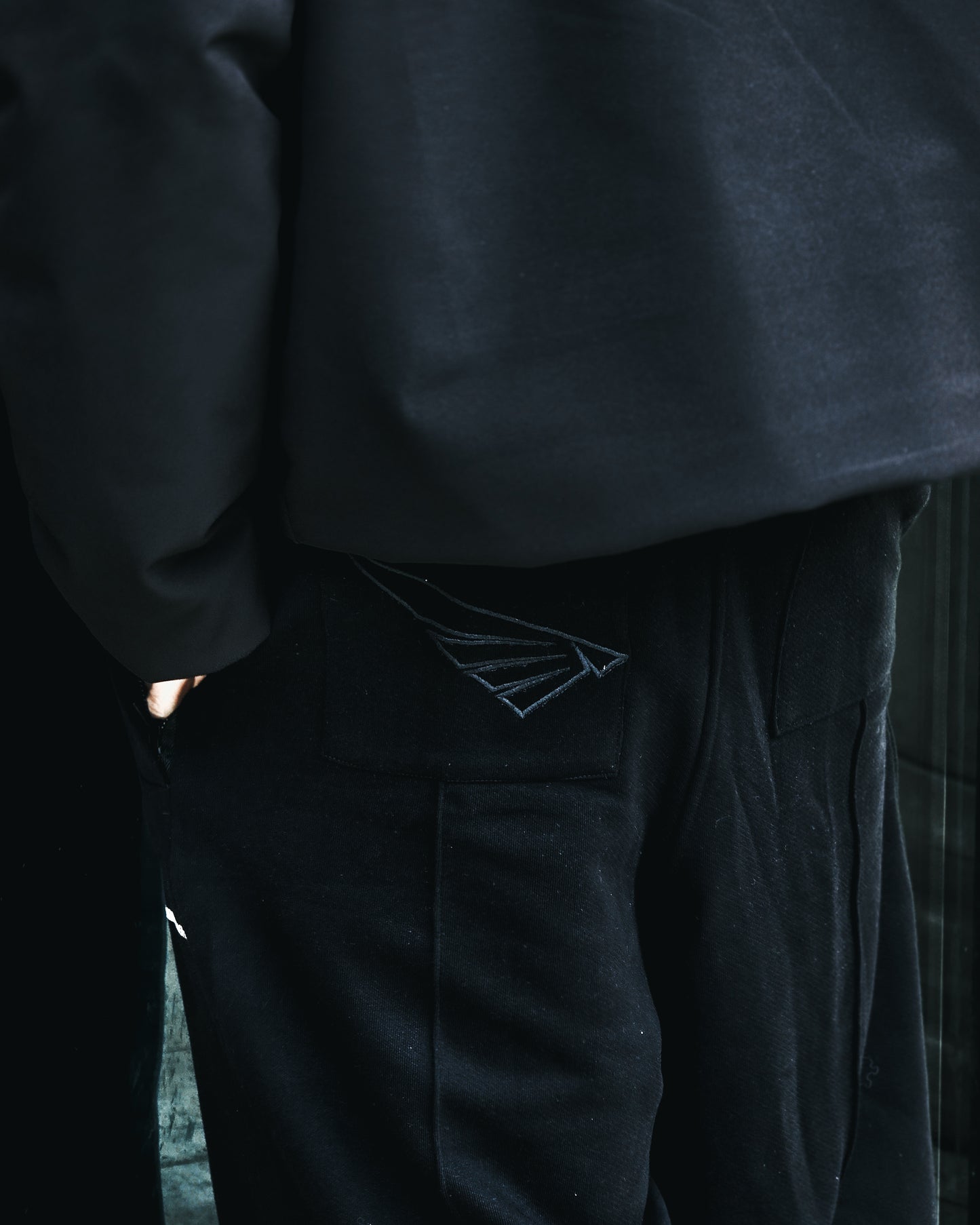 AUTHENTICUM SWEATPANTS