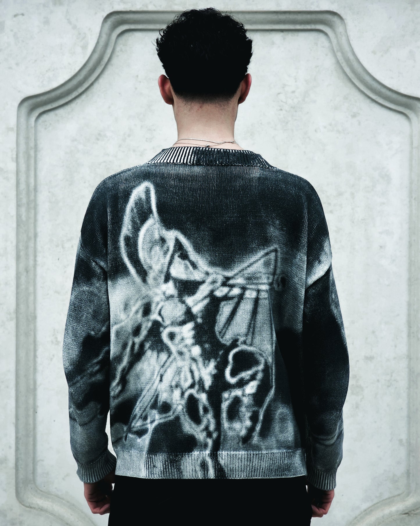 RISEN WARRIOR KNIT SWEATER