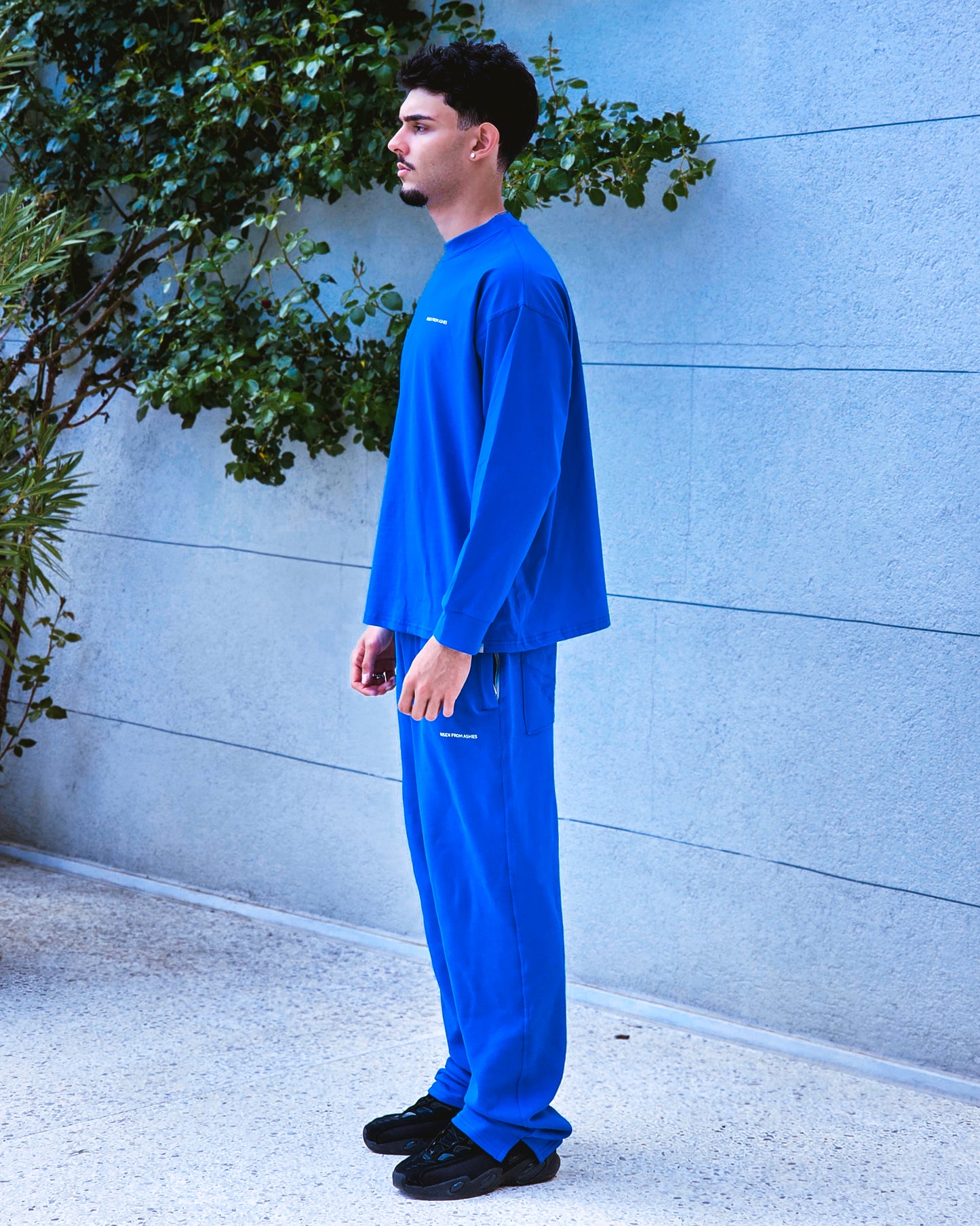 AUTHENTICUM LIGHT BLUE SWEATSHIRT V1