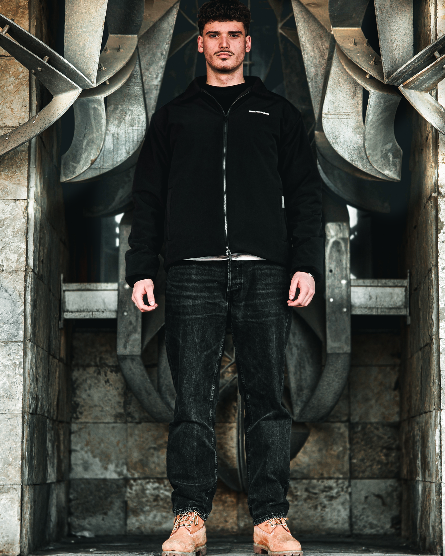 AUTHENTICUM JACKET