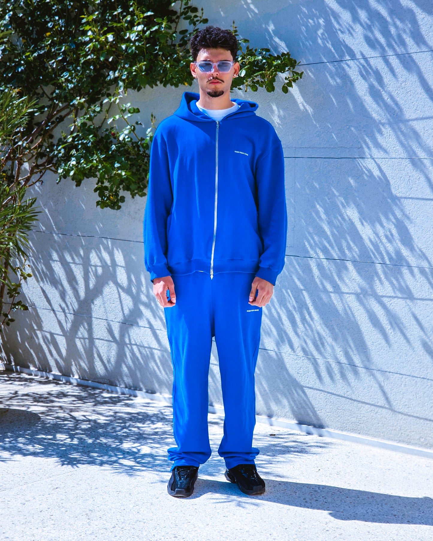 AUTHENTICUM ZIPP-UP HOODIE V1