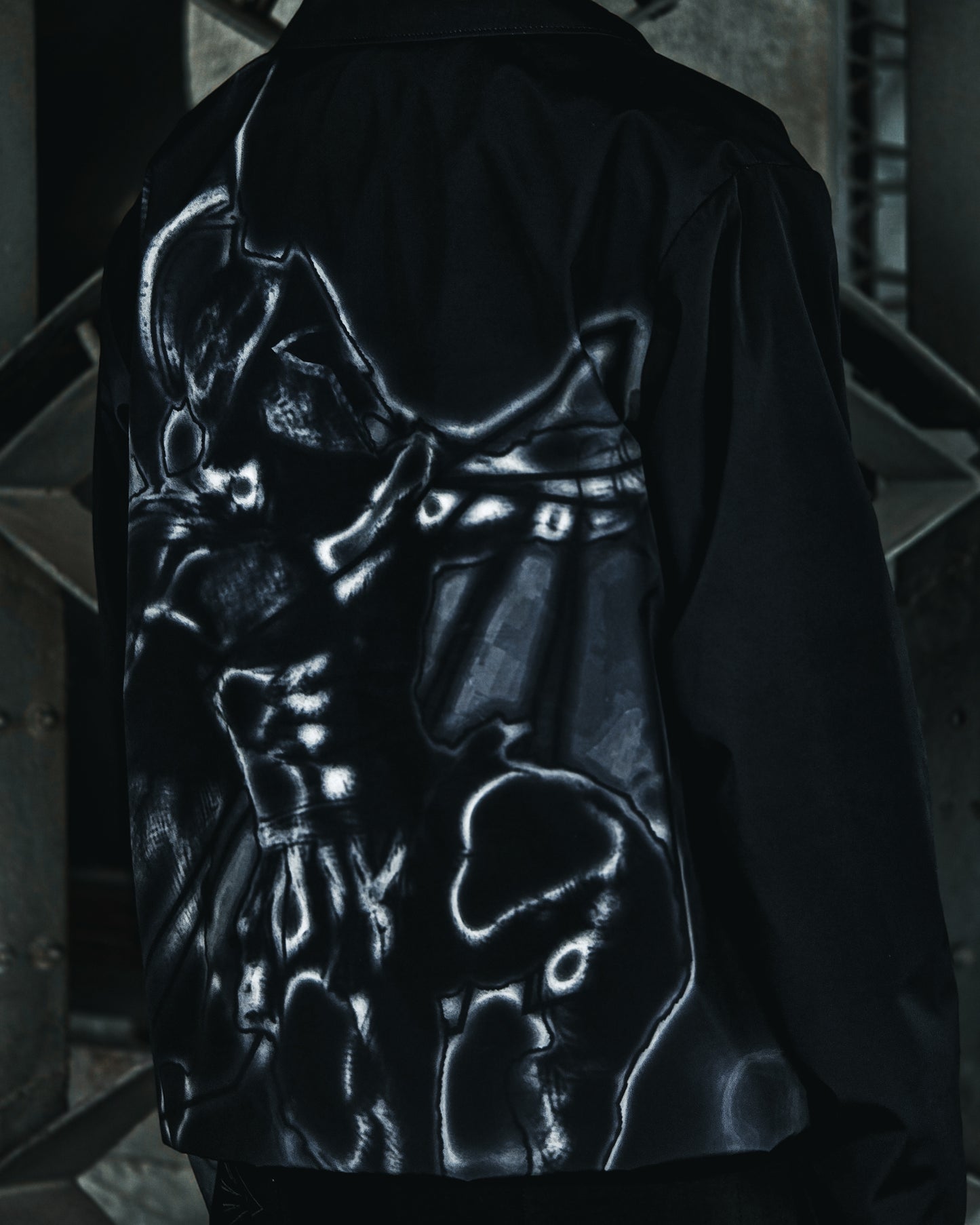 Glowing aura jacket black