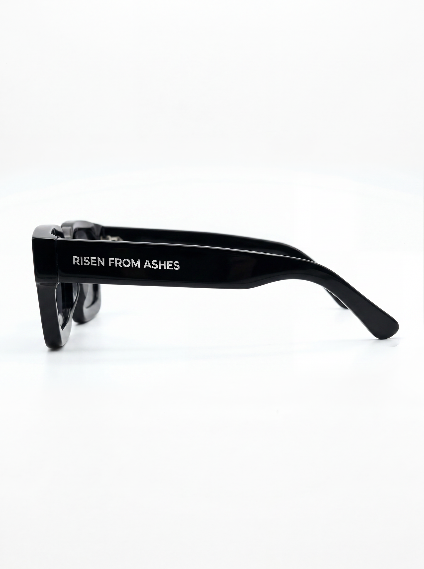 AUTHENTICUM - SUNGLASSES